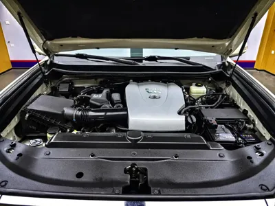 Toyota Prado 2020, 74000 км, за 345800 CNY - фото 11