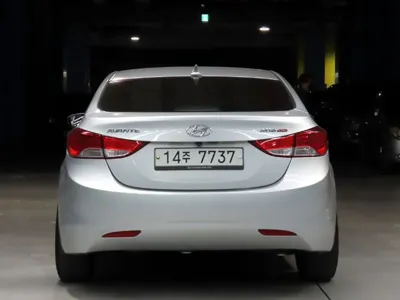 Hyundai Avante 2012, 127499 км, за 4300000 KRW