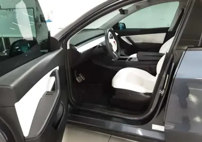 Tesla Model Y 2022, 55712 км, за 9000000 KRW