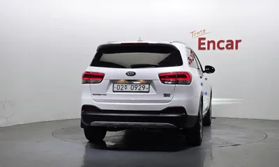 Kia Sorento 2016, 154658 км, за 7435.46 USD