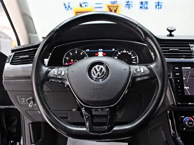Volkswagen Phideon 2019, 75000 км, за 113000 CNY - фото 6