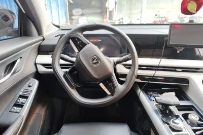 Changan CS75 Plus 2024, 49800 км, за 88625.13 CNY - фото 10