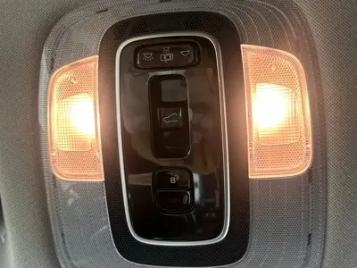 Hyundai Elantra 2023, 8800 км, за 98000 CNY - фото 24