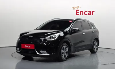Kia Niro · 2017 год
