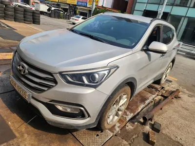 Hyundai Santafe · 2017 год