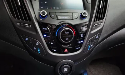 Hyundai Veloster 2016, 104235 км, за 7650000 KRW - фото 17