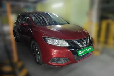 Nissan Tiida 2016, 95600 км, за 39008.13 CNY