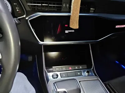 Audi A6L 2022, 93500 км, за 222000 CNY - фото 10
