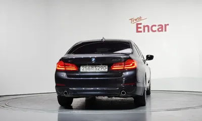 BMW 5-Series 2019, 46609 км, за 26700000 KRW