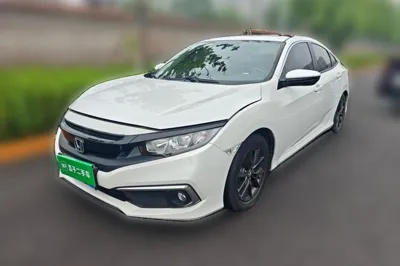 Honda Civic 2019, 24500 км, за 76327.6 CNY - фото 1