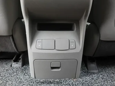 Kia Canival 2018, 196000 км, за 7900000 KRW - фото 15