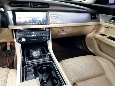 Jaguar XF 2016, 164000 км, за 4990000 KRW - фото 12