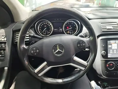 Mercedes-Benz R-Class 2017, 186800 км, за 70300 CNY - фото 11