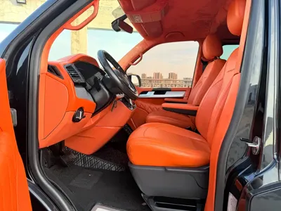 Volkswagen Multivan 2017, 90000 км, за 98800 CNY - фото 11