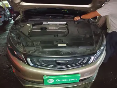Geely Emgrand GL 2018, 59400 км, за 22700 CNY - фото 11