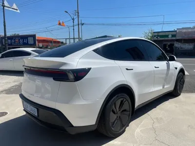Tesla Model Y 2026, 500 км, за 37600000 KRW - фото 6