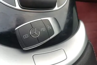 Mercedes-Benz C-Class 2020, 88300 км, за 110460.2 CNY - фото 29