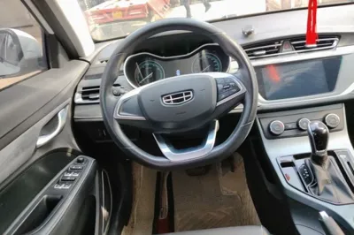 Geely Auto Emgrand 2021, 18300 км, за 40128.41 CNY - фото 11