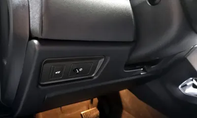 Land Rover Range Rover Evoque 2018, 49100 км, за 17500000 KRW - фото 14