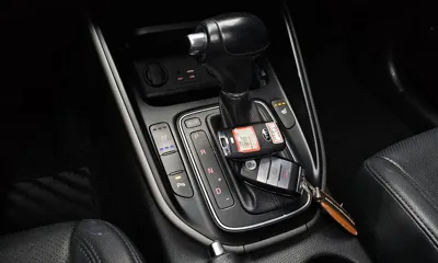 Kia Carens 2016, 102858 км, за 9600000 KRW - фото 9