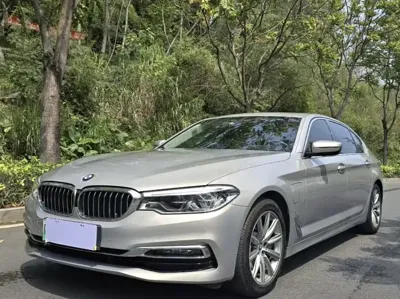 BMW 5 Series New Energy 2018, 90000 км, за 109800 CNY