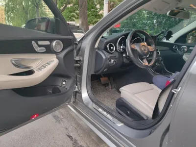 Mercedes-Benz C-Class 2015, 92200 км, за 76402.38 CNY - фото 17