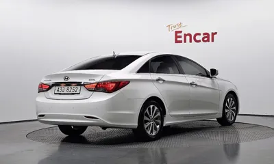 Hyundai Sonata 2013, 54115 км, за 8290000 KRW