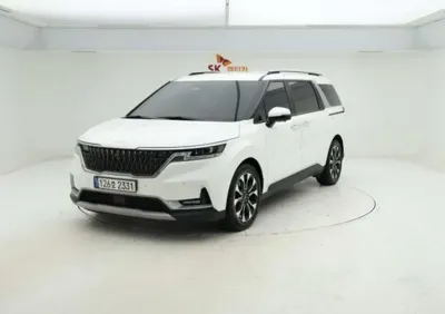 Kia Canival · 2022 год