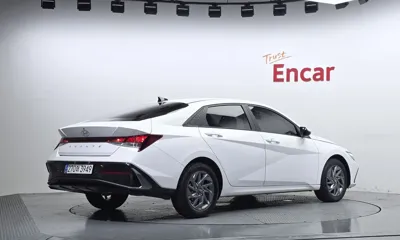 Hyundai Avante 2024, 71537 км, за 17900000 KRW - фото 2