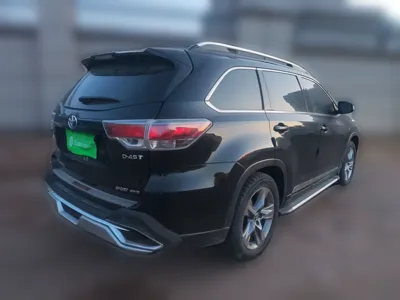 Toyota Highlander · 2015 год