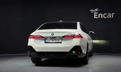 BMW 5-Series 2026, 8048 км, за 64500000 KRW