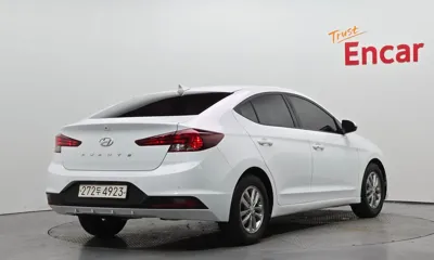 Hyundai Avante 2019, 153117 км, за 7700000 KRW