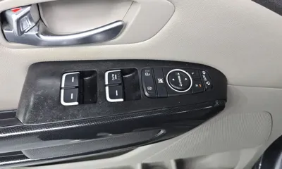 Kia Canival 2015, 205967 км, за 7500000 KRW - фото 18