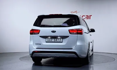Kia Canival 2015, 103233 км, за 12100000 KRW