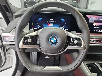 BMW 7-Series 2023, 51128 км, за 119900000 KRW - фото 9