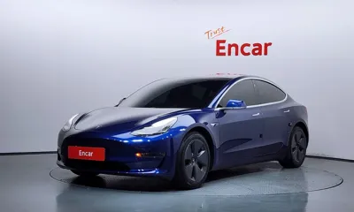 Tesla Model 3 · 2020 год