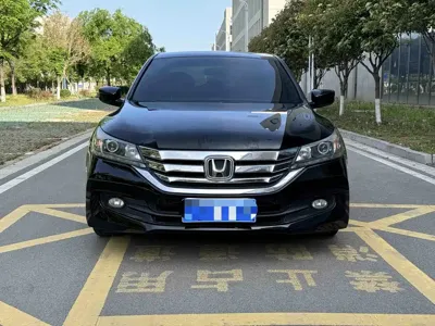 Honda Accord 2015, 109000 км, за 45800 CNY - фото 2