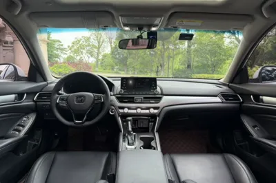 Honda Accord 2018, 139900 км, за 89289.73 CNY