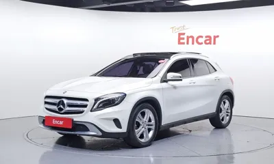 Mercedes-Benz GLA-Class · 2015 год