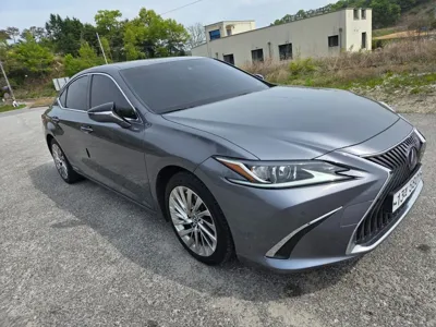 Lexus ES 2019, 76680 км, за 37500000 KRW