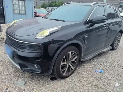 Lynk & Co 01 2018, 50000 км, за 51300 CNY