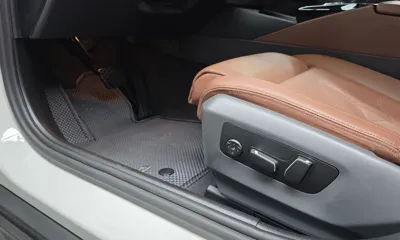 BMW 5-Series 2024, 23906 км, за 64500000 KRW - фото 29