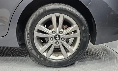 Hyundai Avante 2016, 78103 км, за 11000000 KRW - фото 21
