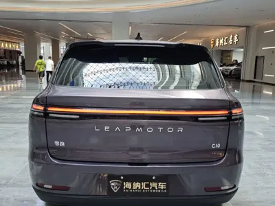 Leapmotor Leapmotor C10 2025, 23000 км, за 93800 CNY - фото 5