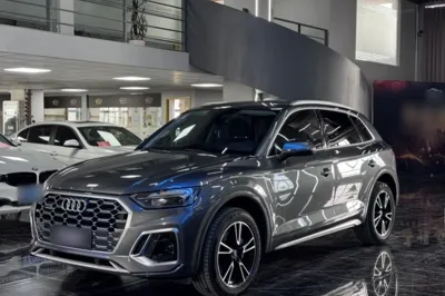 Audi Q5L · 2022 год