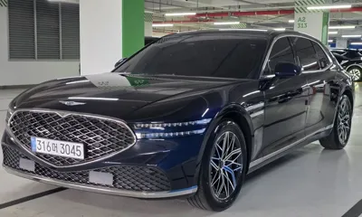 Genesis G90 2023, 55086 км, за 56610000 KRW - фото 2