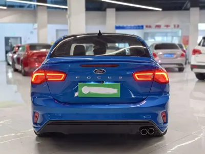 Ford Focus 2020, 73000 км, за 38800 CNY