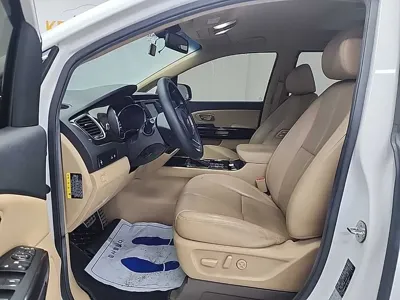 Kia Canival 2019, 125000 км, за 14900000 KRW - фото 11