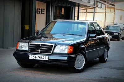 Mercedes-Benz E-Class · 1995 год