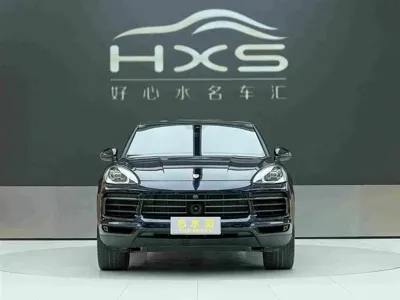 Porsche Cayenne 2023, 30000 км, за 608000 CNY